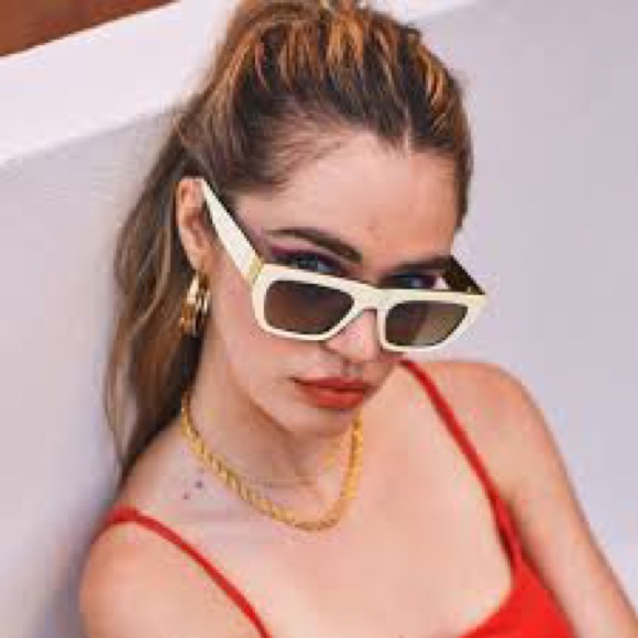 Quay Australia Unisex Dollar Signs 56mm Rectangle Sunglasses - Picture 3 of 6